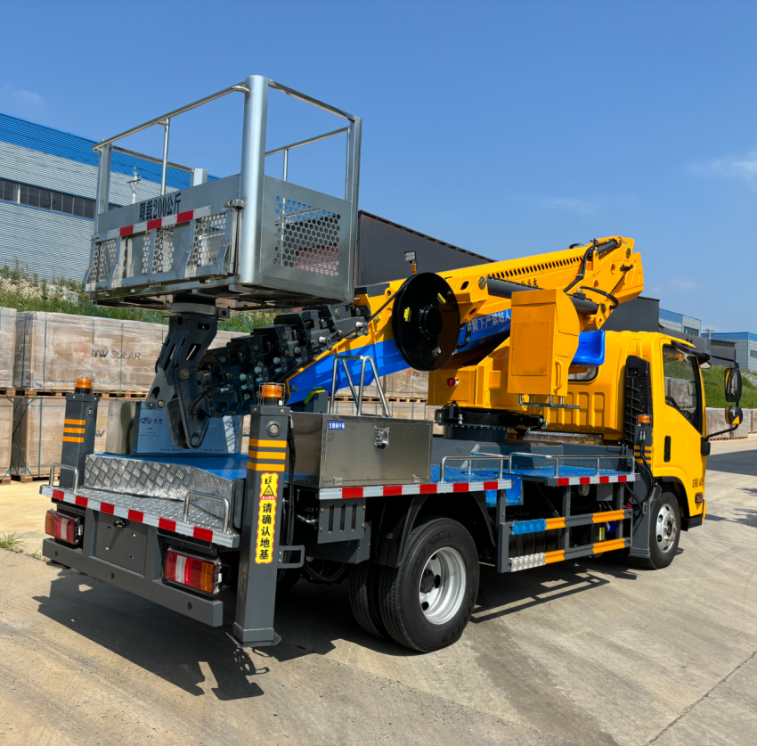 ISUZU 33m aerial work truck