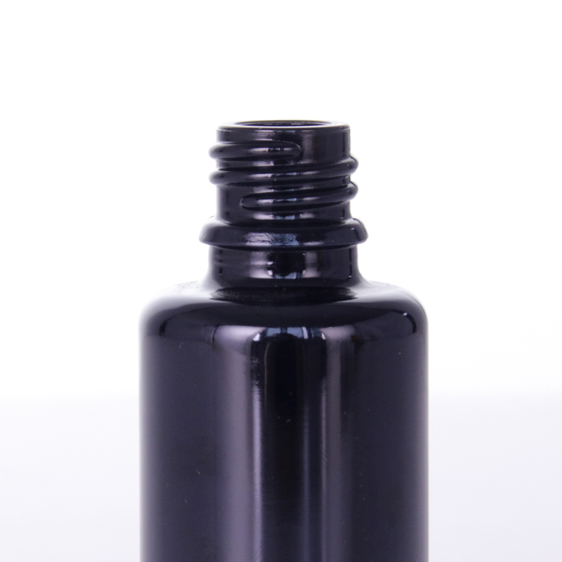 Round Shoulder Glass Bottles With Smooth Black Caps5 Jpg