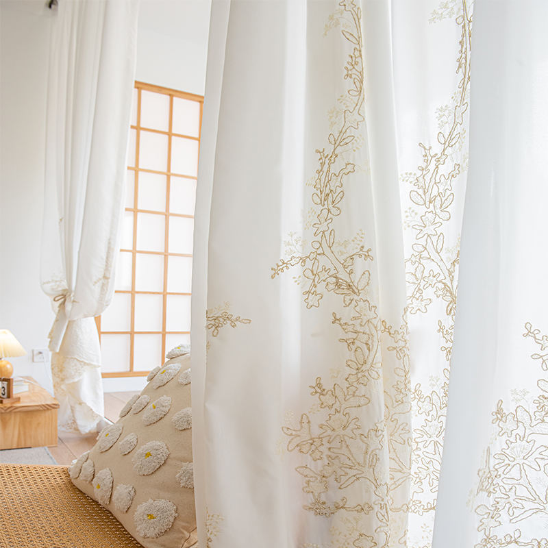 Anti Abrasive Luxury Embroidery Sheer Curtain