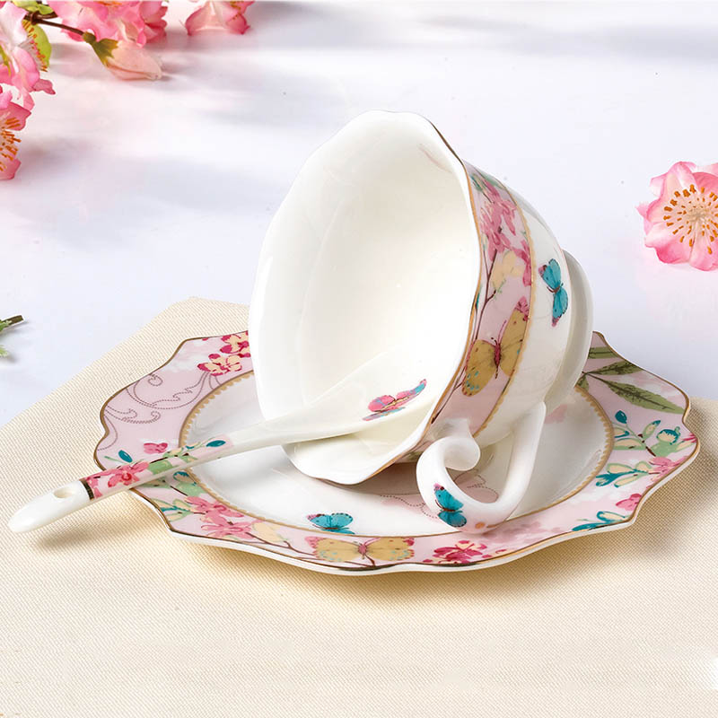 YeFine Ceramic Coffee Cup Set Bone China Drinkware Porcelain Tea Cups And Saucers Afternoon Tea Set Christmas Gift