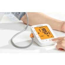 digital arm heart rate blood monitor test