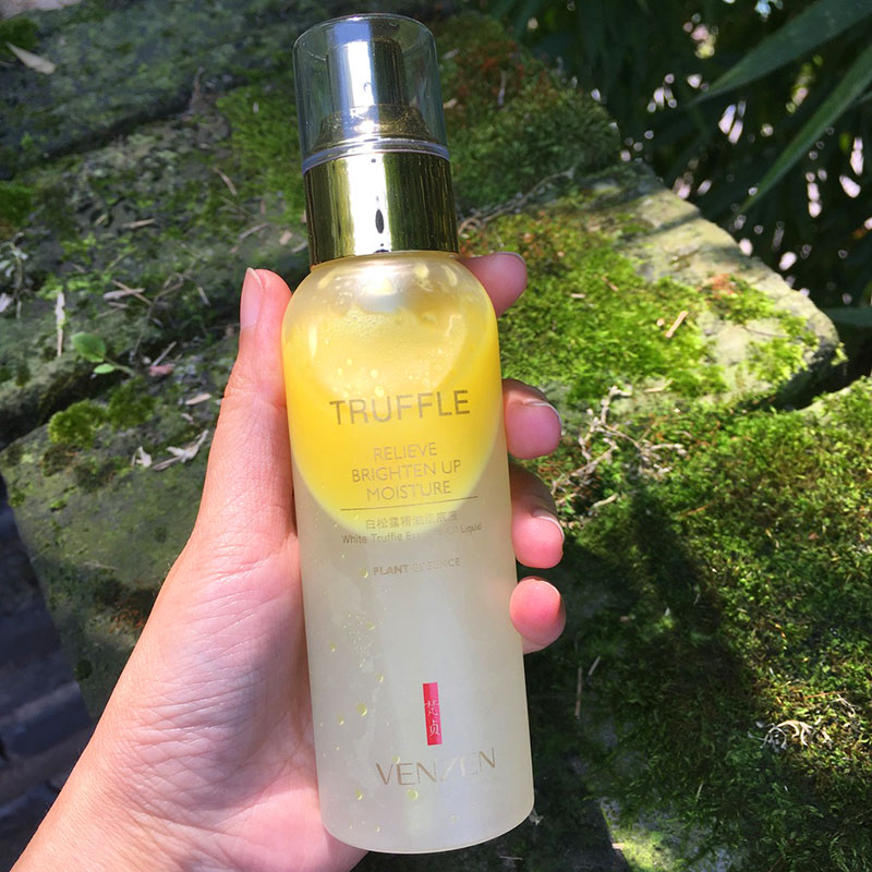 White Truffle Essential Face Toner 110mL Whitening Face Serum Facial Toner Moisturizing Skin Toner Essential Oil