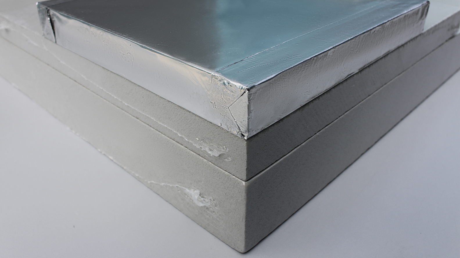 Aluminum foil cover