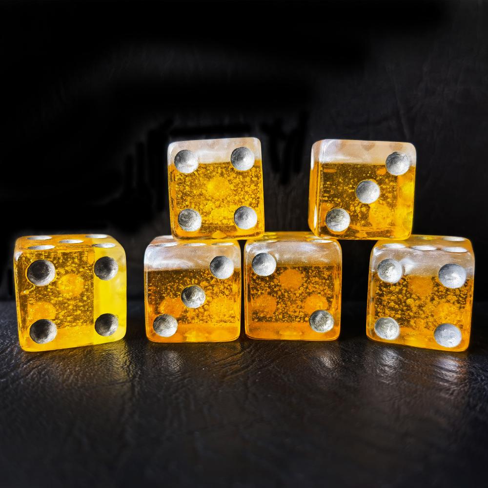 Beer Dice 16mm D6 With Pips 1