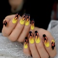 Yellow Orange Ombre Faux Ongles Fire Matte Black Flame Fake Nails Extra Long Coffin Shape Ladies Fingernails 24