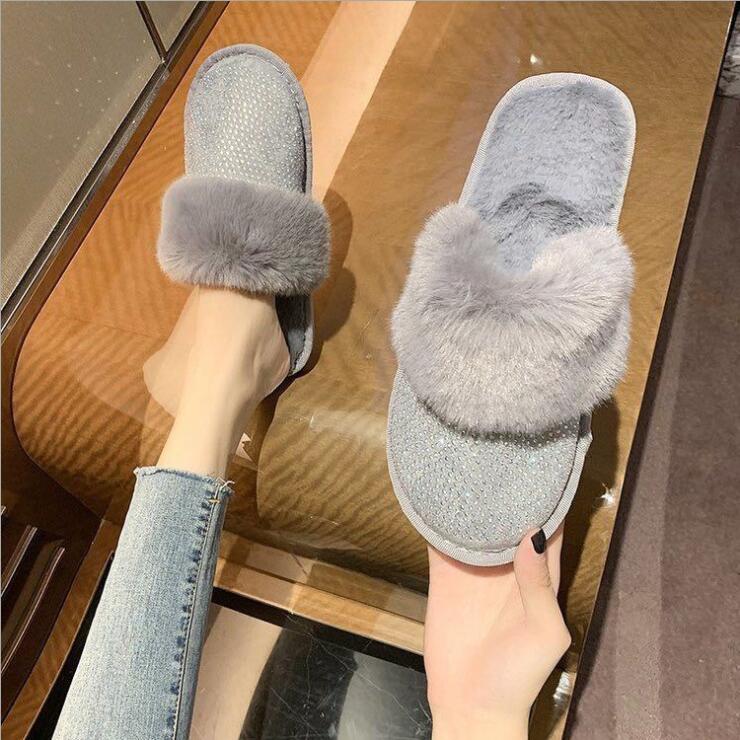 2020 New Fashion Women's Slippers Winter New Hedging Rhinestone Flat Home Slippers 35-43 Faux Fur Warm House Slippers Women
