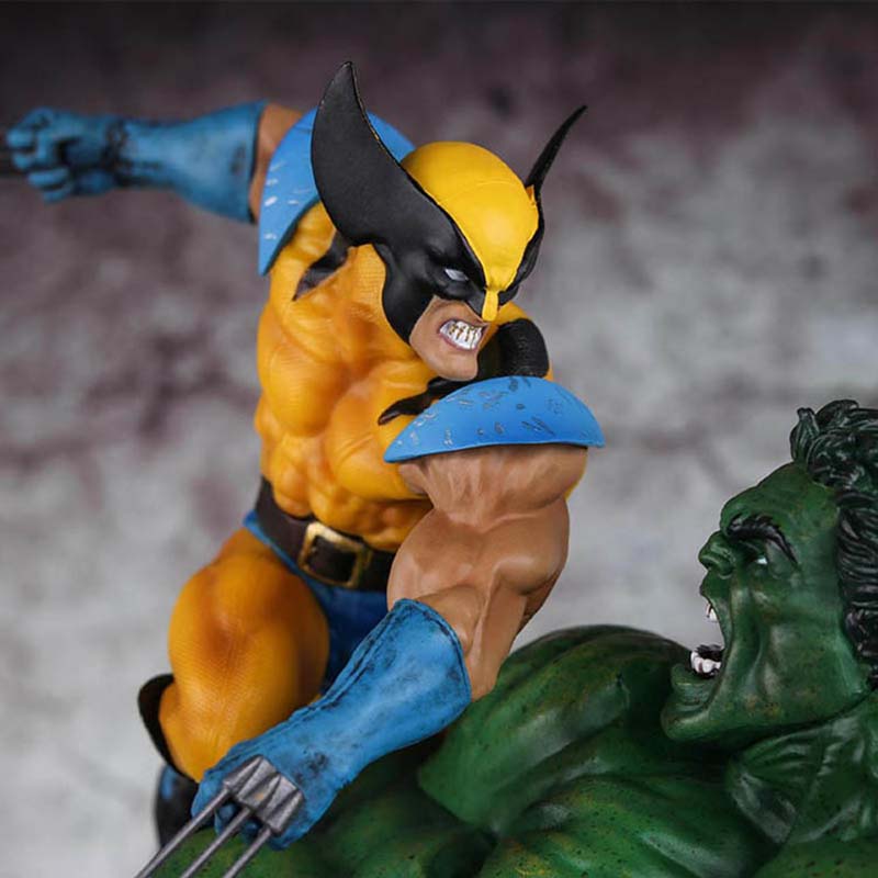 Anime Marvel Hulk Vs Wolverine Statue Action Figure 1/6 scale painted figure PVC toys for children Brinquedos