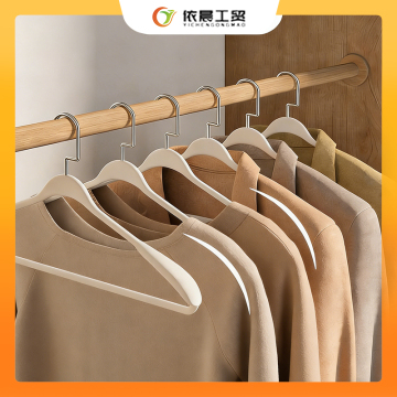Heavy Duty Wide Plastic Hangers