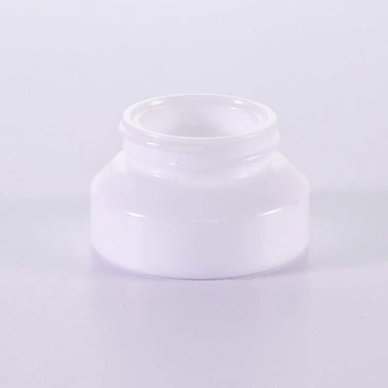 Oblique Shoulder White Glass Jar With Wooden Lid4 Jpg