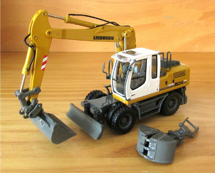 1:50 LIEBHERR A904C Multifunctional Wheeled Excavator Engineering Machinery Diecast Toy Model 58004 for Collection,Decoration