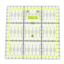 Ruler wholesale 1pcs 15 * 15cm * 0.3cm Quality Acrylic Material Patchwork Ruler Student Ruler DIY Hand Laying Cloth Ruler