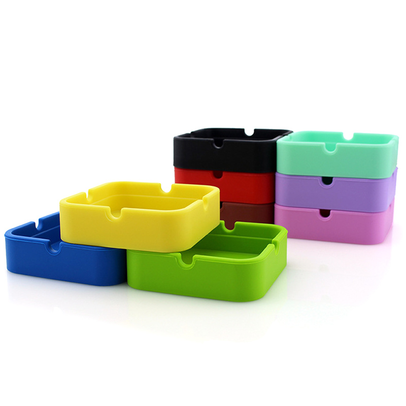 Smoking Accessories Bendable Flexible Soft Cigar Ash Tray Portable Rubber Silicone Square Weed Ashtrays Cigarette Holder
