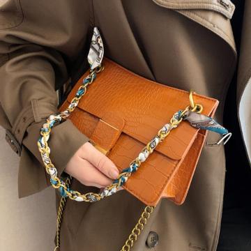 Crocodile pattern Square Armpit bag 2020 New High quality PU Leather Women's Designer Handbag Chain Shoulder Messenger Bag