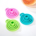 Useful Collapsible Style Funnel Hopper Protable Mini Silicone Gel Foldable Kitchen Cooking Tools Accessories Gadgets D3