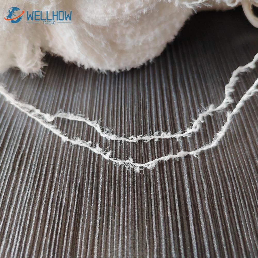 Nylon Feather With Pop 5 Jpg
