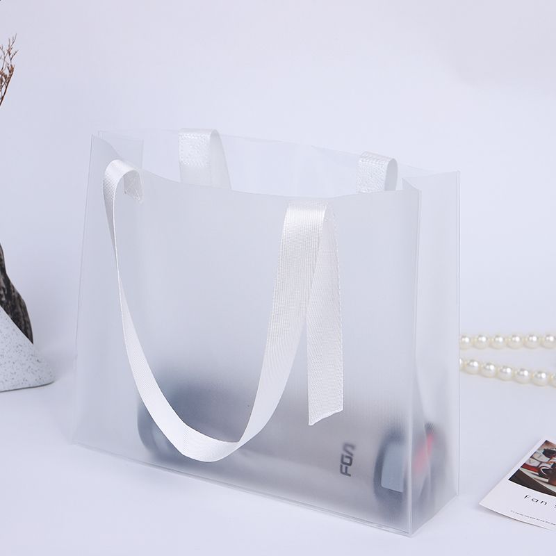 PVC Mat Clear Transparent Plastic Shopping Waterproof Promotional Gift Handbags Shopping Tote Bags Accept Customized Logo