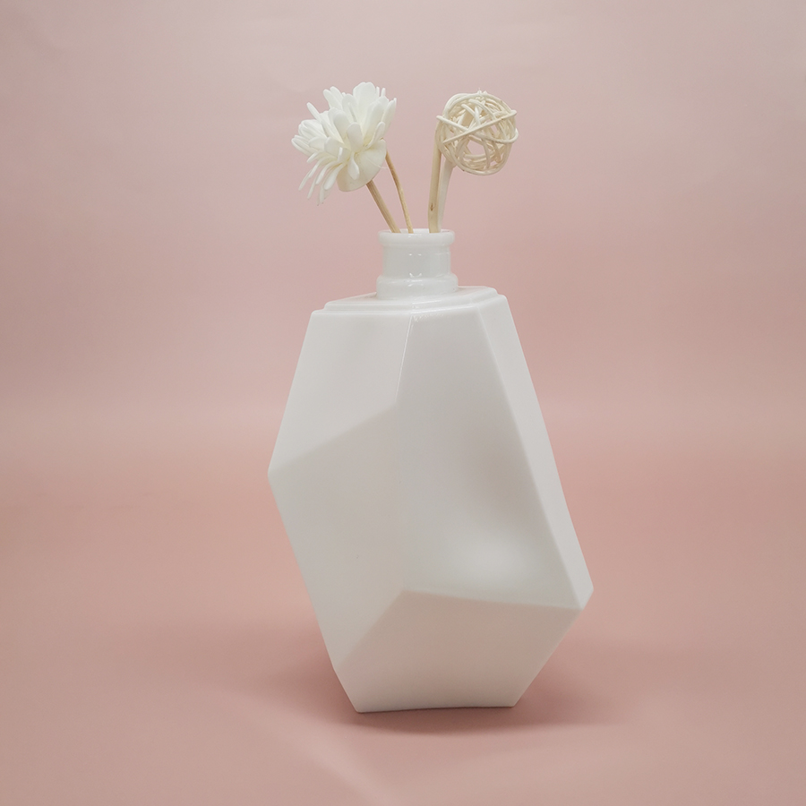 Essential Oil Diffuser Jpg