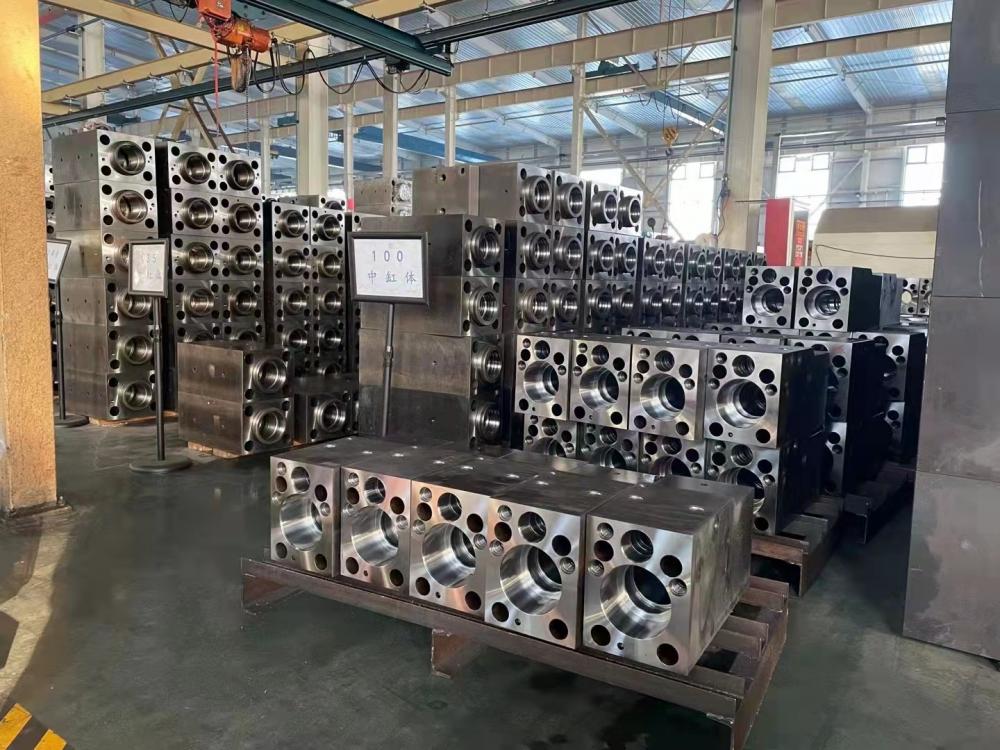 Sb50 Hammer Cylinders