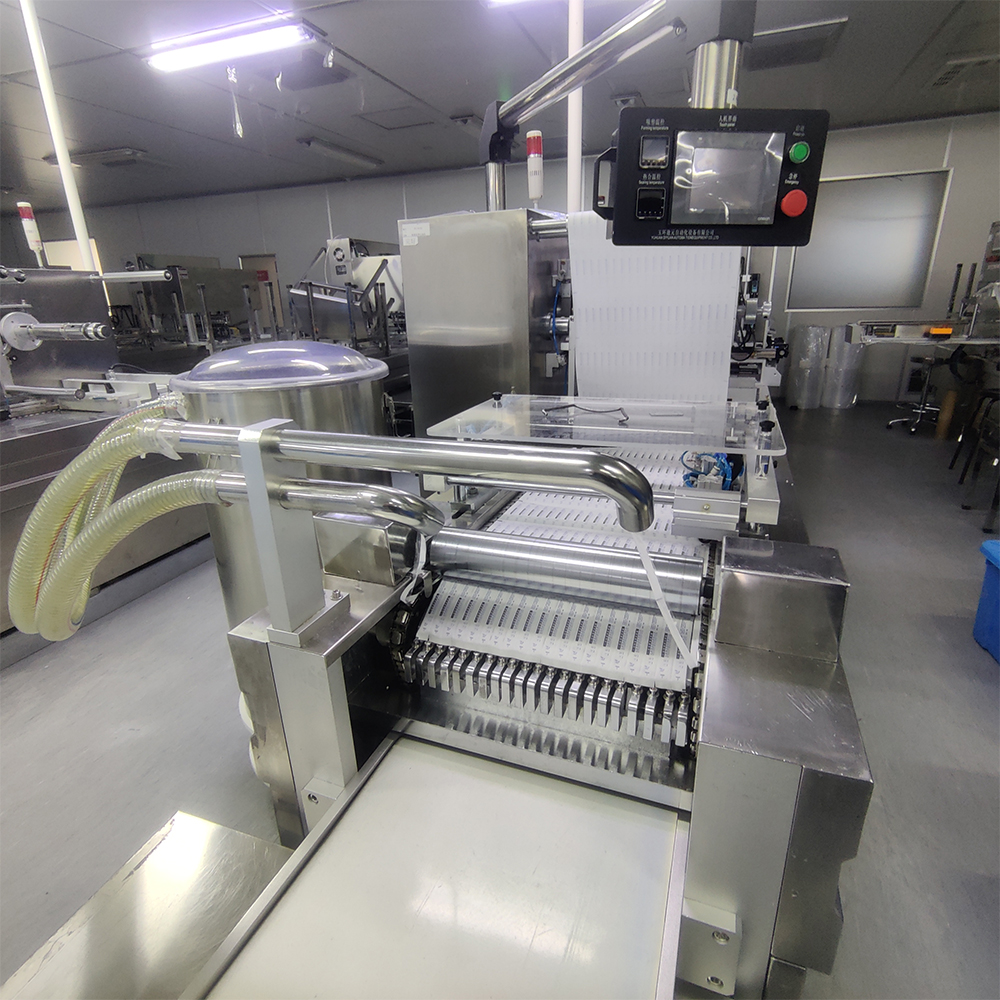Blister Packaging Machine 11