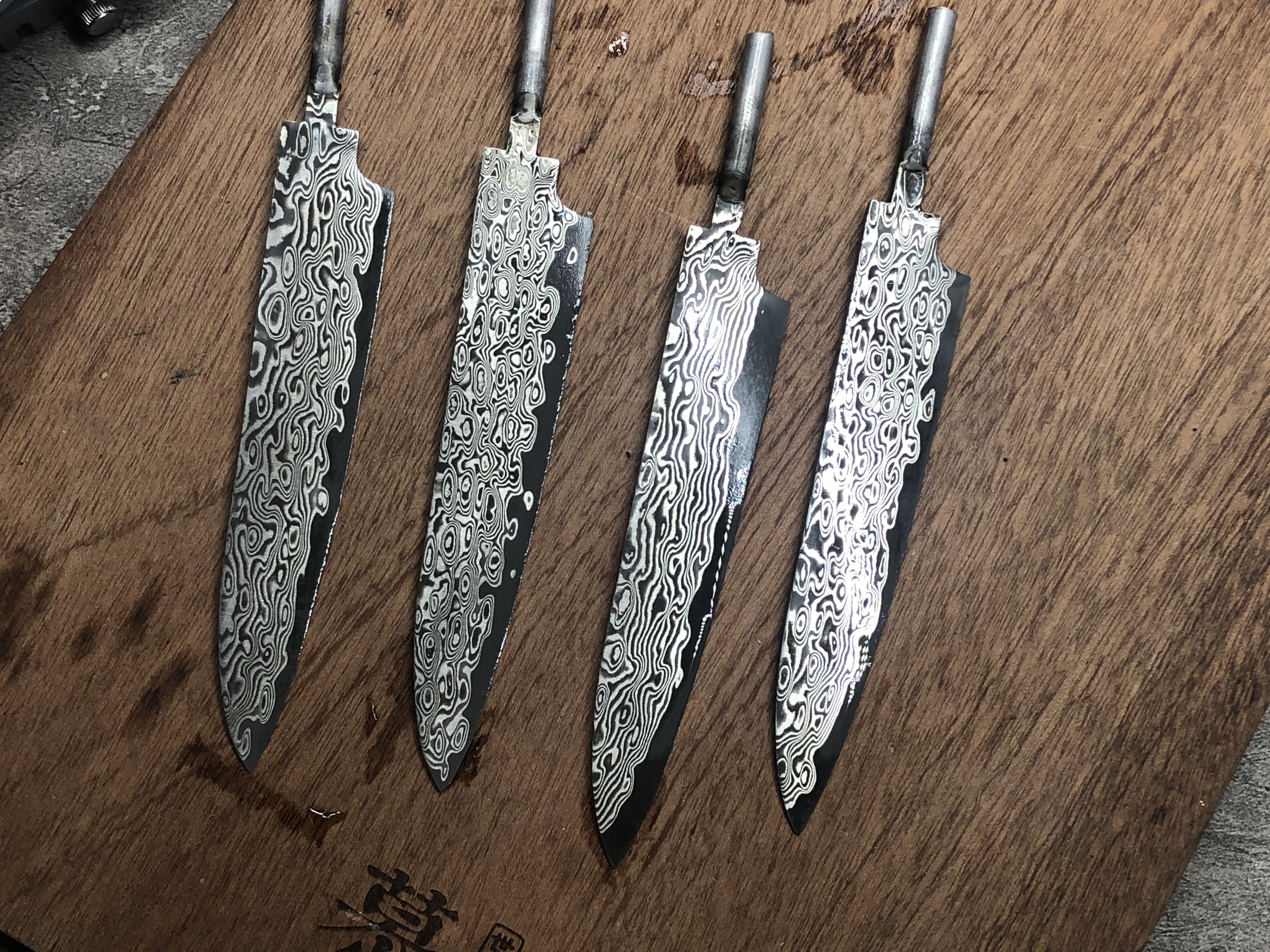 High quality 3.5 " inch sharp stainless steel blank diy handle Damascus steel blade handmade Knife Billet Material Tool Parts