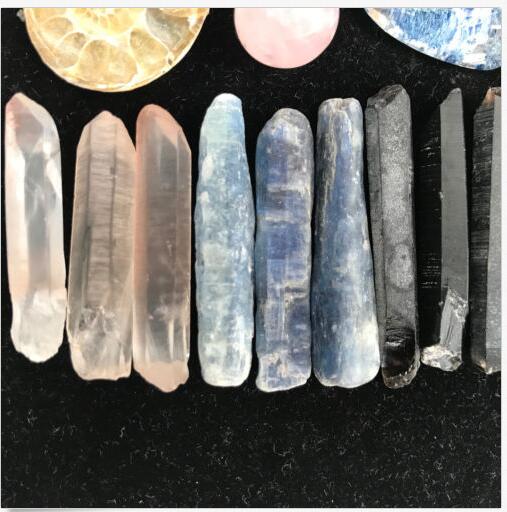 17pcs combination of natural quartz crystal mineral rough specimens 60-70g