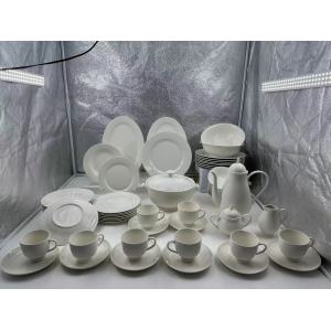 Comfortable ceramic tableware sets