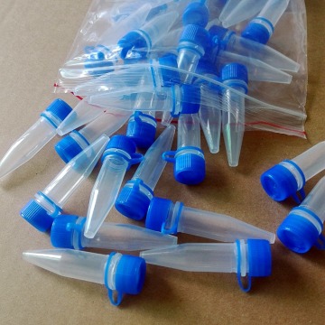 100 PCS 1.5ml Lab Clear Micro Plastic Test Tube Centrifuge Blue Screw Cap Container for Laboratory Sample Specimen Lab Supplies