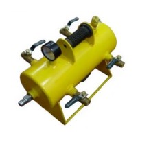 Four-Way Air Distributor