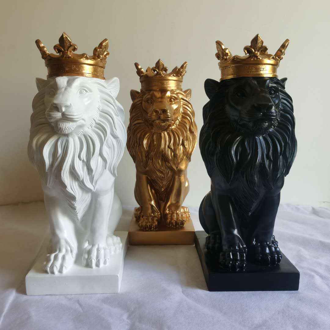 Abstract Resin Lion Sculpture Crown Lion Statue Handicraft Decorations Lion King Modle Home Decoration Accessories Gifts