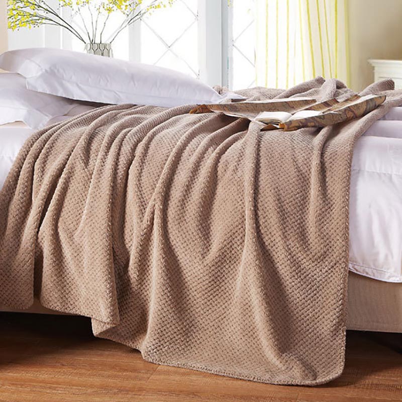 Fluffy Plaid Blanket For Bed Coral Fleece Blanket On The Sofa Solid Color Decorative Sofa Blankets Winter Bedspread For Bed Gift