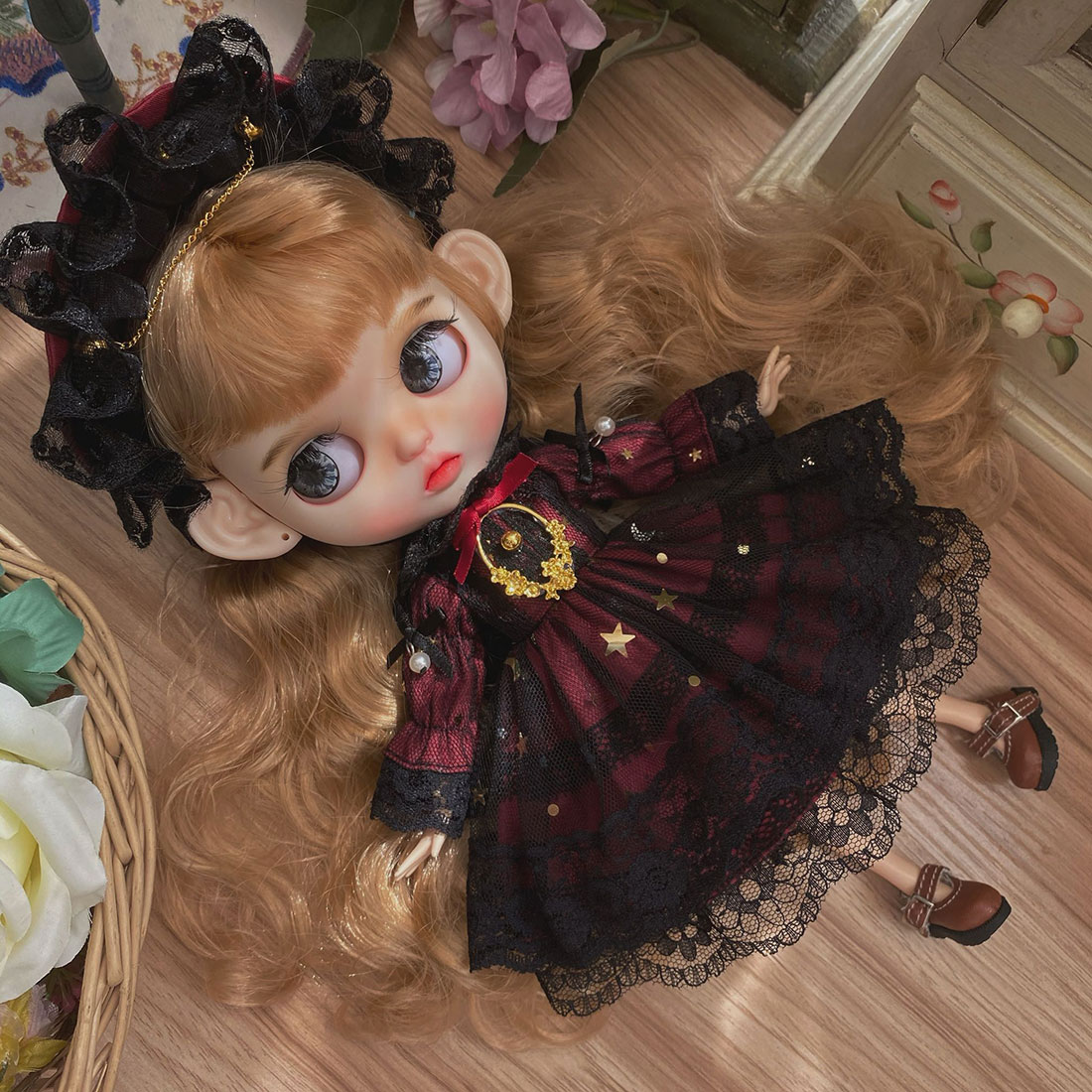 Classic Retro Royal Court Black Red Gauzy Dress For Blyth Doll With Headwear Dolls Fashion Dolls Accessories Girls Toy - No Doll