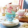 Porcelain Coffee Cup and Saucer Set European Fashion Gold Handle Afternoon Tea Cup Delicete Household Ceramic Coffee Cups