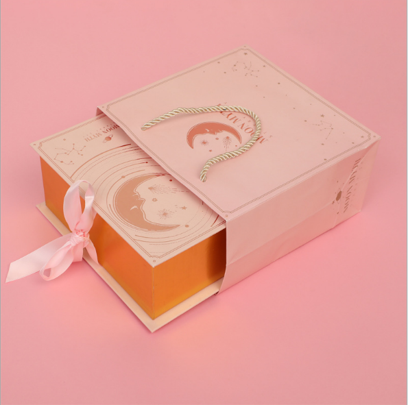 Sky Pattern Pink Gift Box
