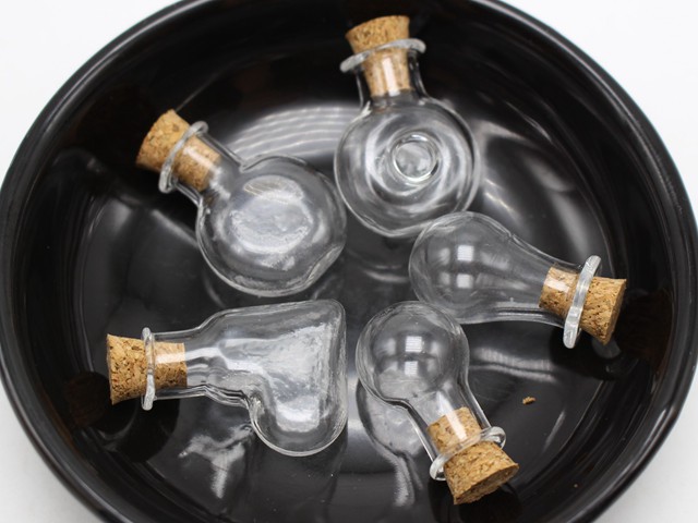 10 Assorted Mini Empty Glass Bottle Vials Cork Charm Pendants Wish Bottles