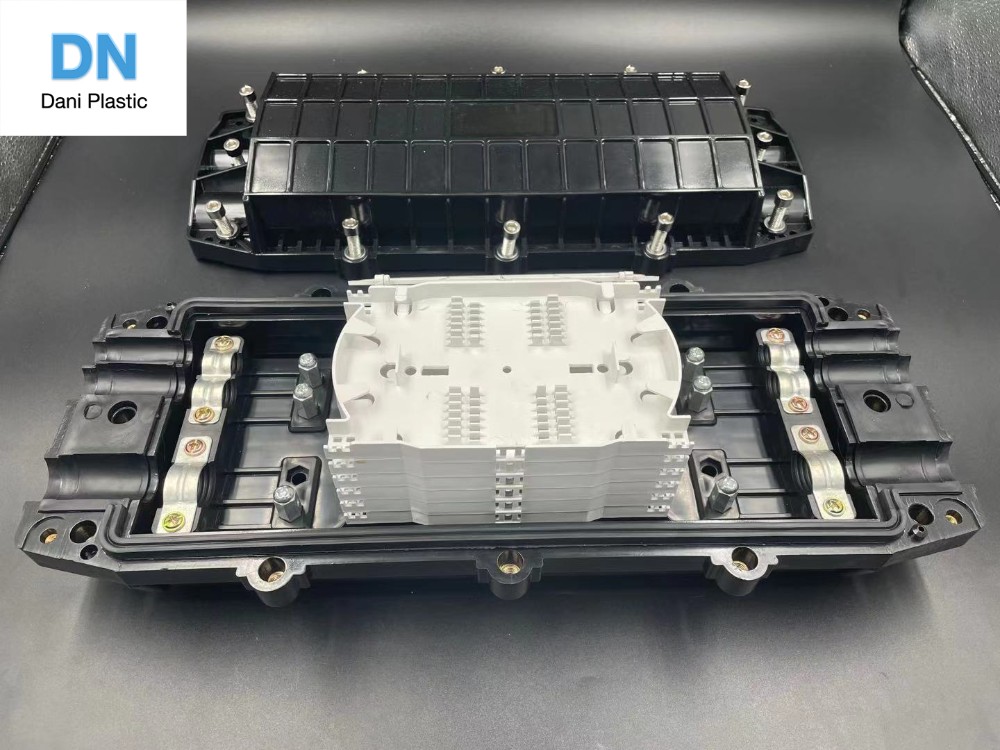 aerial fiber splice enclosure