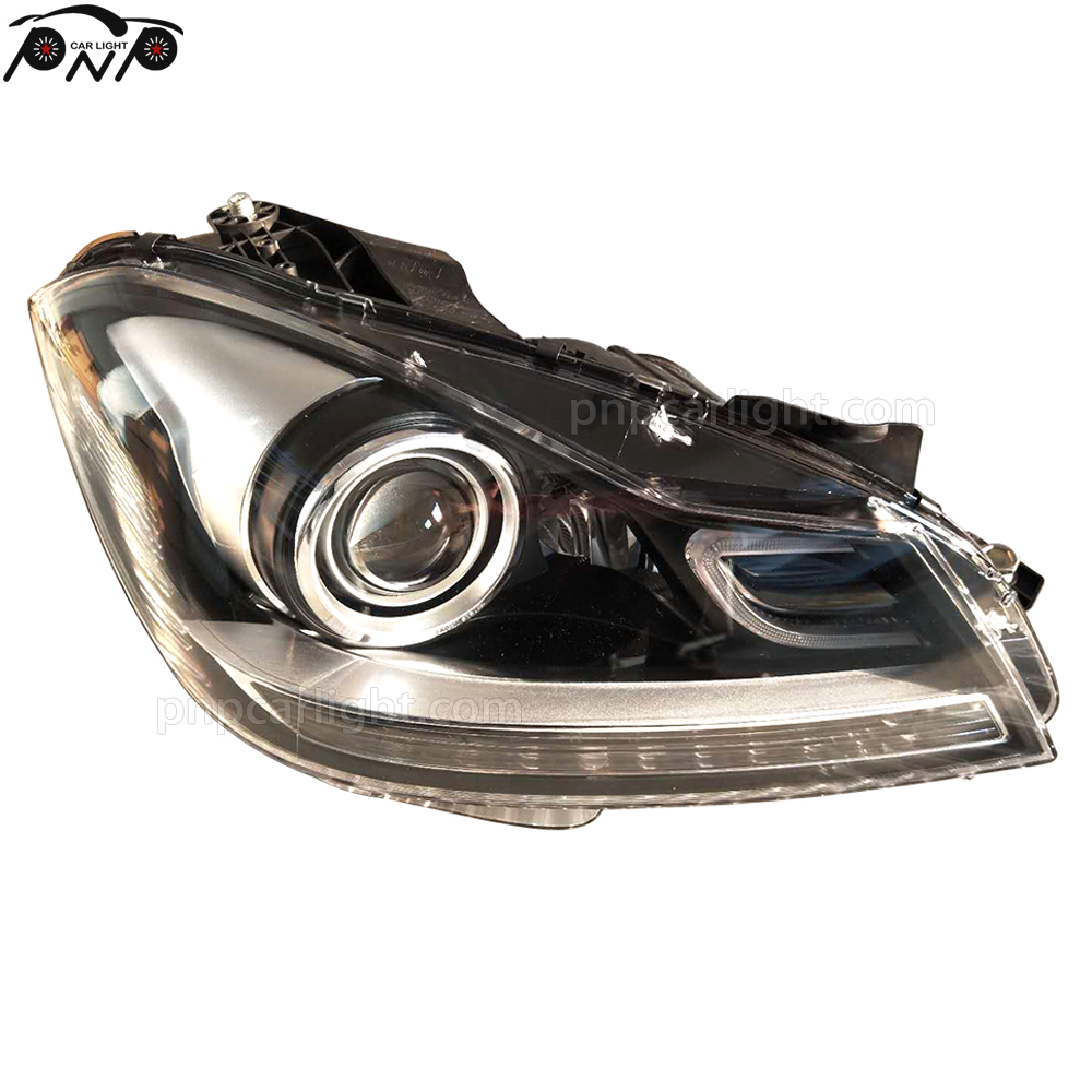 W204 Xenon Headlight