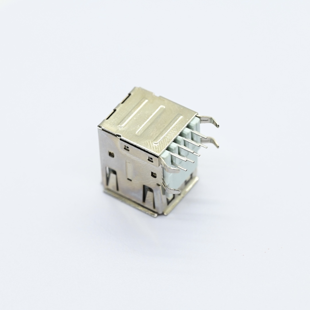 UAFR05-B-L-P-G0-A-A-A+USB A Type Receptacle Double Stack Angle DIP13.14mm（5）