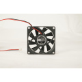 12/24V 70x70x15mm Sleeve Bearing DC Cooling Fan