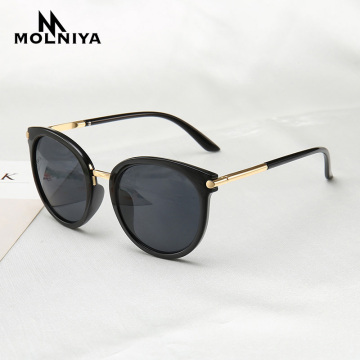 2020 New Sunglasses Women Driving Mirrors vintage For Women Reflective flat lens Sun Glasses Female oculos UV400