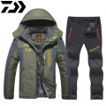 DAIWA Men Suit for Fishing Jacket Waterproof Windproof Warm Thick Pants Fishing Shirt Sports Fishing Suit Winter Fishing Wear