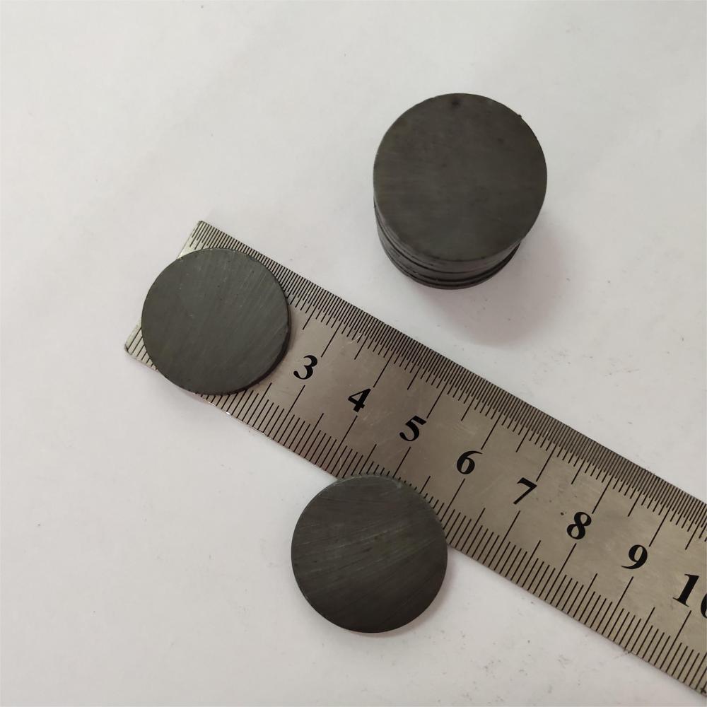 Ferrite Magnet Disc 13 Jpg