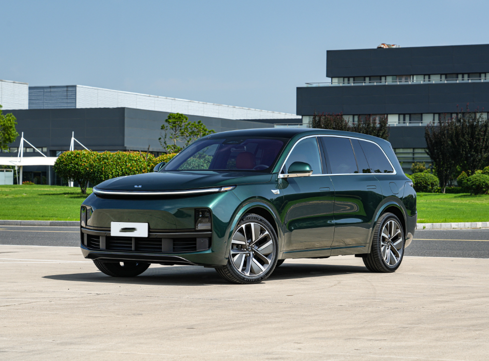 In Stock Wholesale Auto L9 Pro Electric Cars SUV EV Cars Lixiang Leading Ideal L9 New Energy Vehicles2