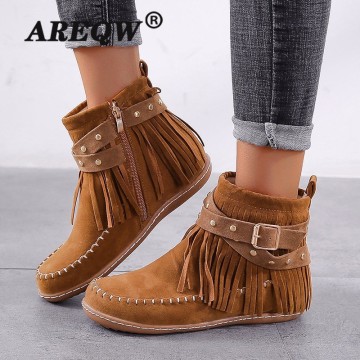 2020 New Women Vintage Ankle Boots Women's Tassel Rivet Boots Ladies Sewing Round Toe Flat Women Fashion Zipper Casual Boots