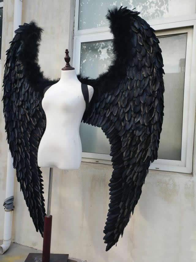 High quality Black Devil angel wings Cosplay costume props Adult large catwalk wings for Costume cosplay show family gathering