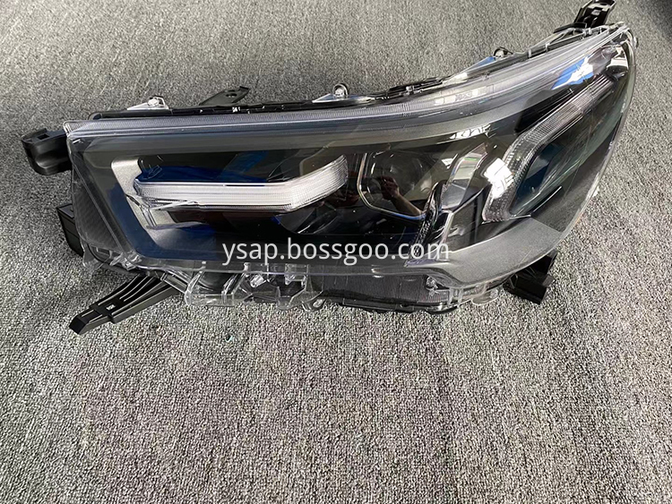Hilux Headlamp