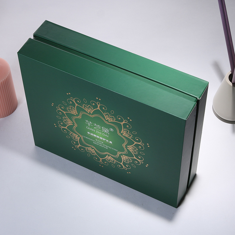 Gift Box With Lid Jpg