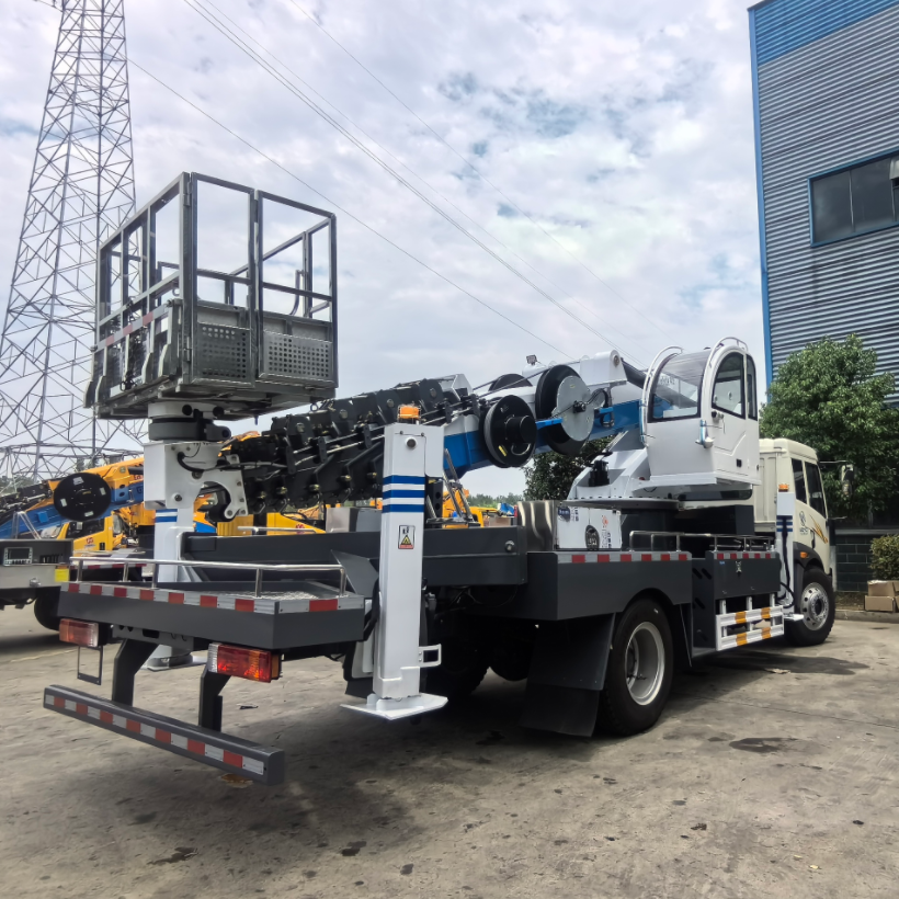 CLW group aerial work truck 45m