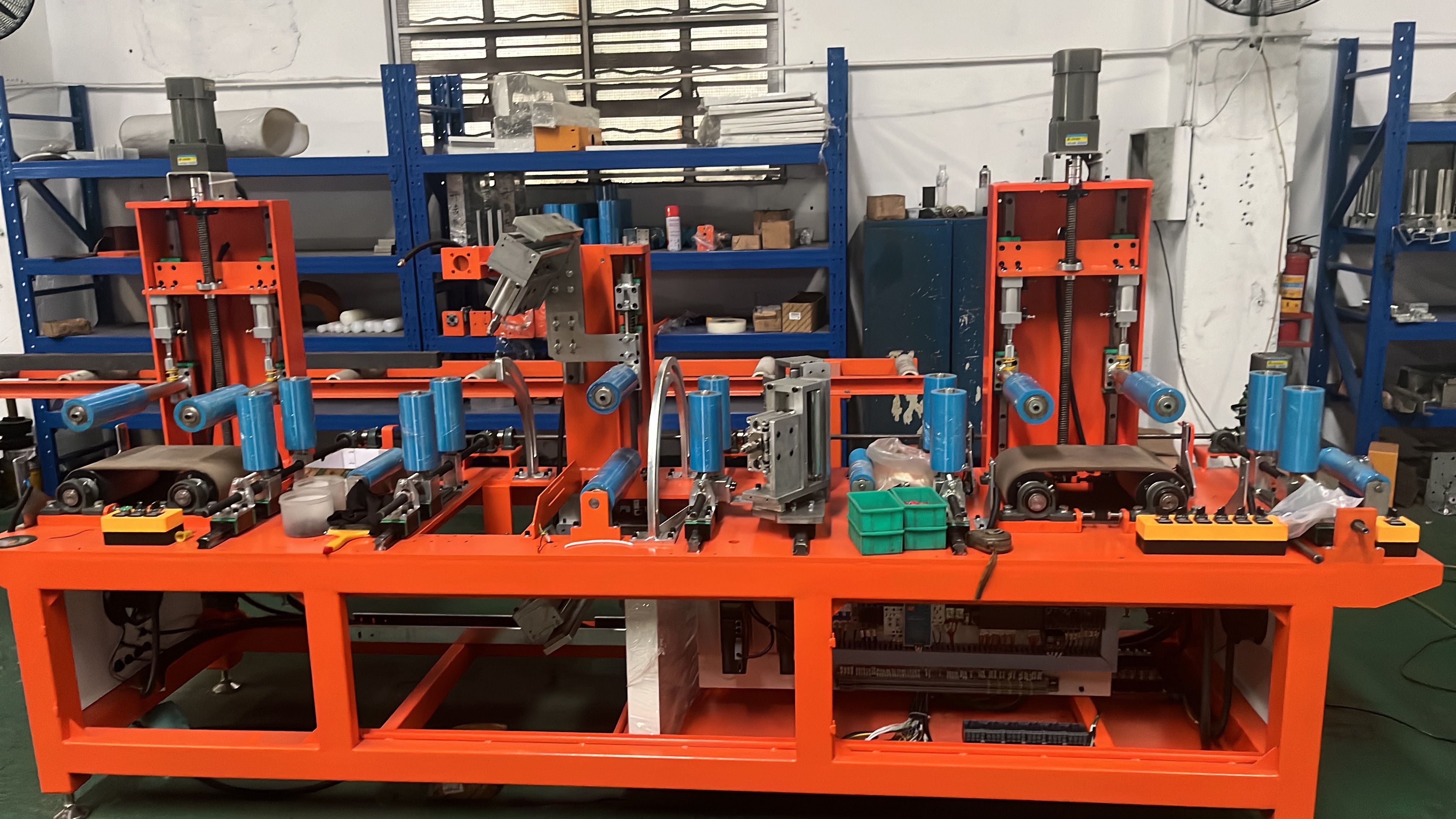automatic film sticking machine for aluminum