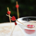100Pcs 12cm Disposable Bamboo Heart Skewers Fruit Dessert Cake Sign Cocktail Picks Cute Food Sticks Buffet Cupcake Toppers Party