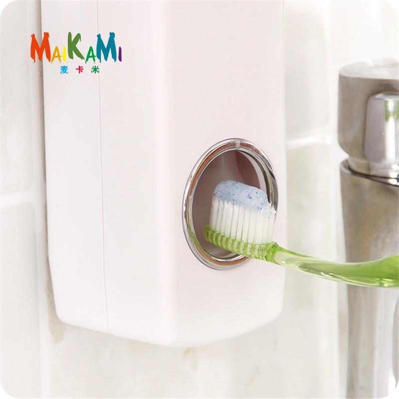 1 Set Creative Automatic Toothpaste Dispenser with Toothbrush Holder Bathroom Water Resistant Sticky Toothpaste Squeezer